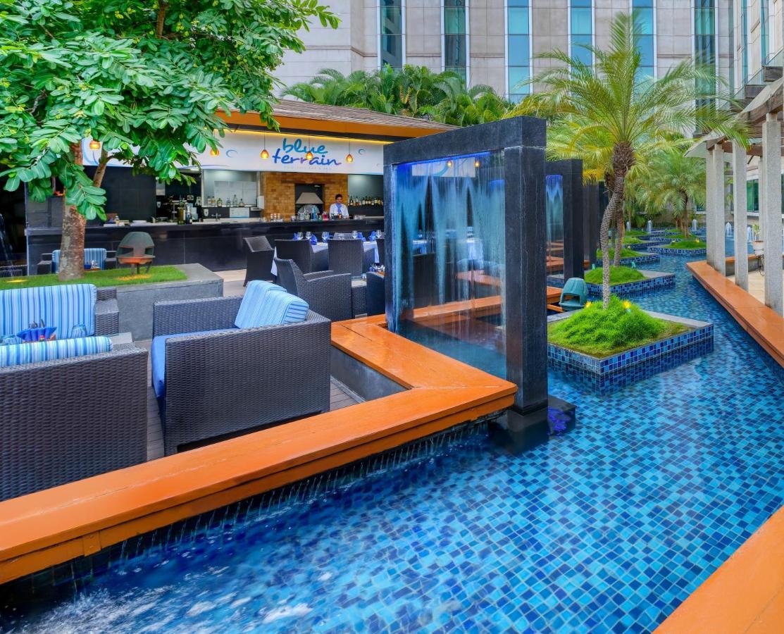Novotel Bengaluru Outer Ring Road Bangalore Exterior foto