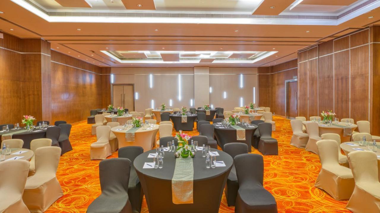 Novotel Bengaluru Outer Ring Road Bangalore Exterior foto