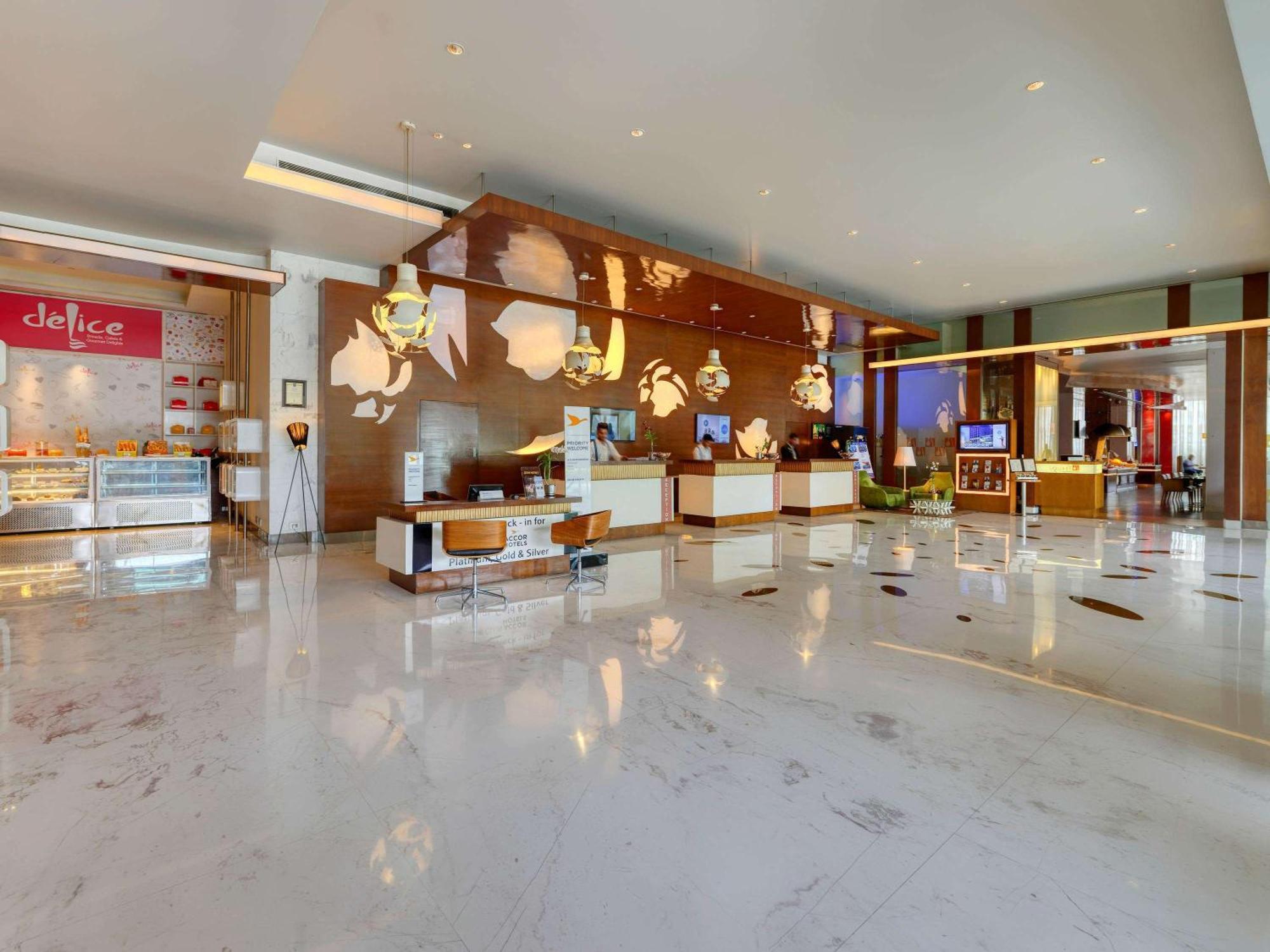 Novotel Bengaluru Outer Ring Road Bangalore Exterior foto